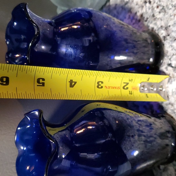 Cobalt Blue Ruffle Edge  Vase - Picture 3 of 4